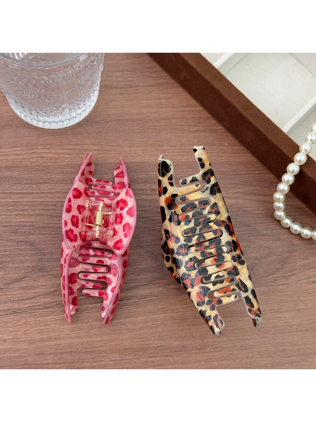 Beau - Elegant Leopard Print Hair Clip