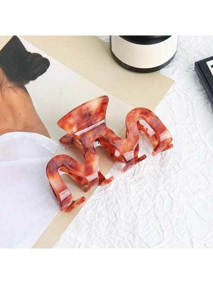 Beau - Minimalist Geometric Hair Claw Clip