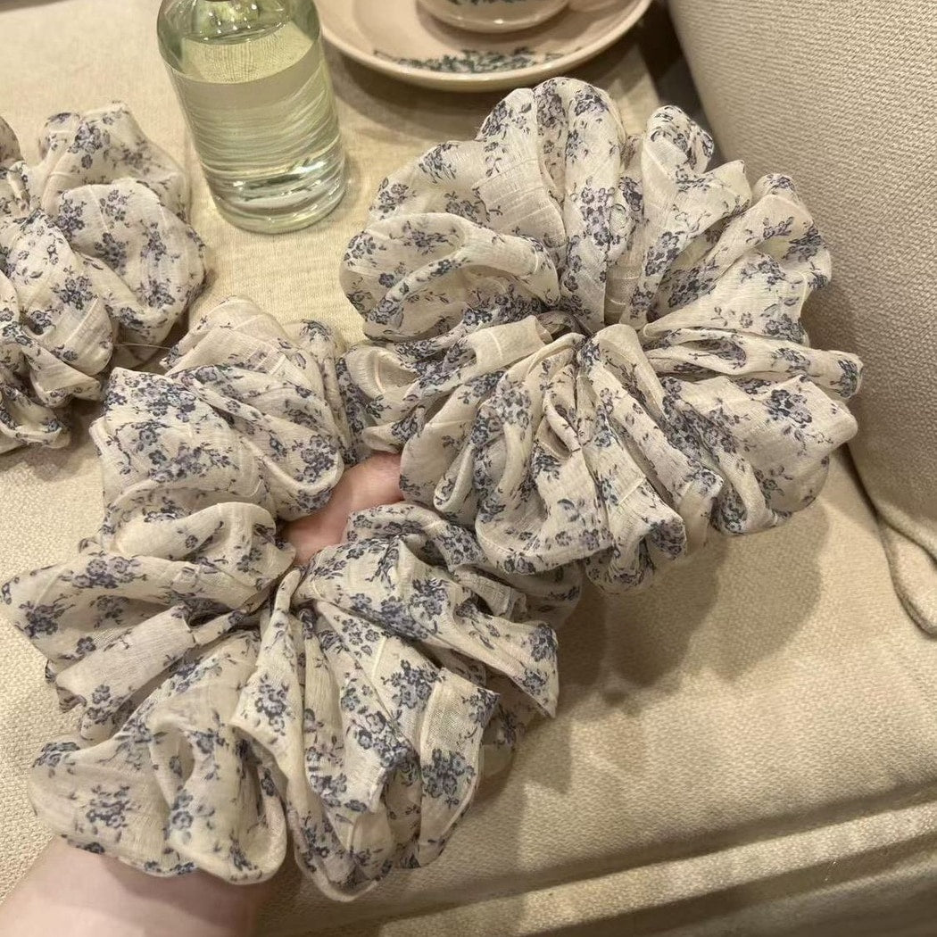 Gifty - Retro Floral Print Polyester Scrunchie
