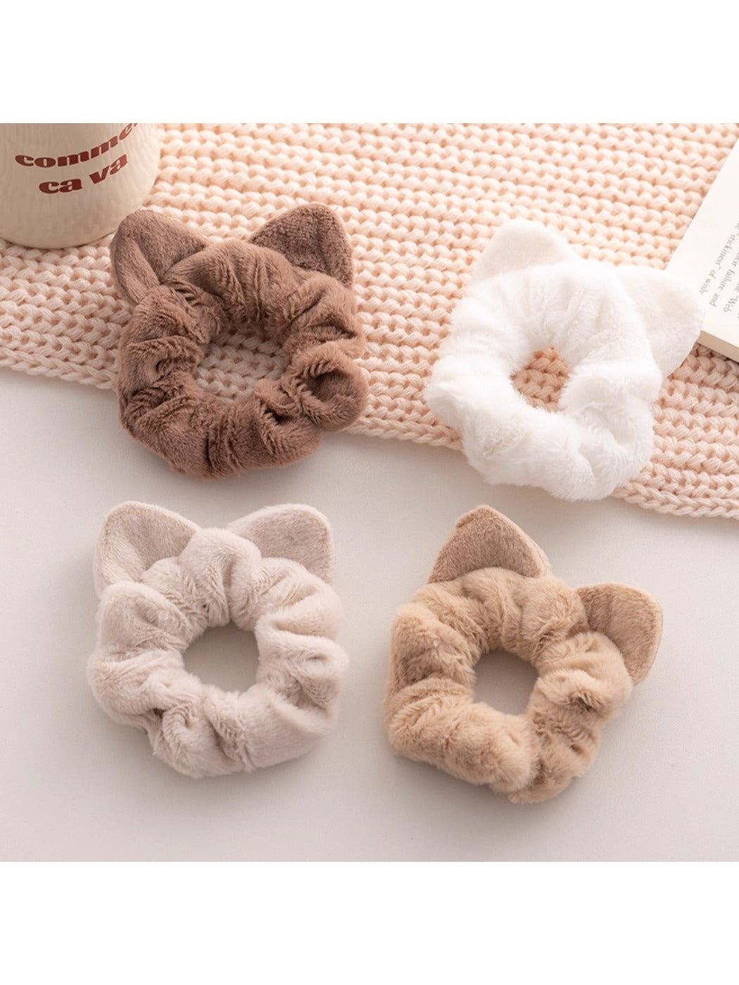 Gifty - Fashionable Plush Cat Ear Hair Ties