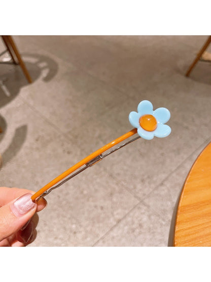 Beau - Plastic Alloy Flower Design Hair Clip