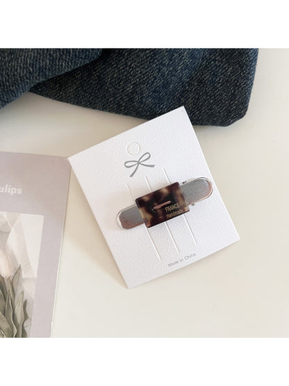 Beau - Minimalist Chic Square Hair Clip