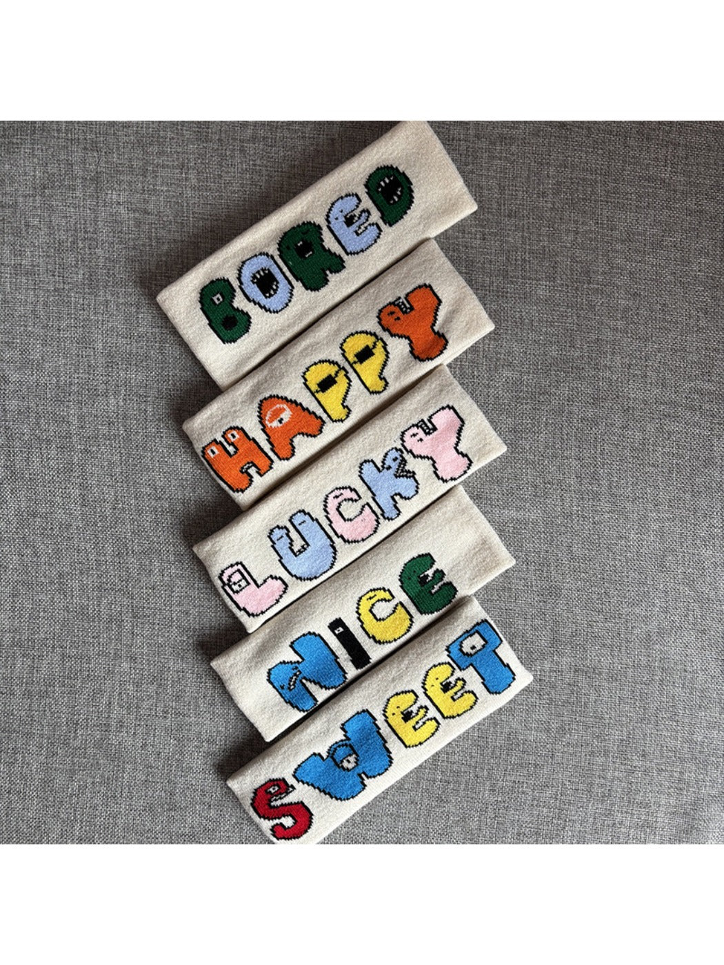 Gifty - Letter Pattern Sports Headband