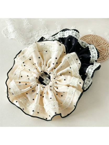 Gifty - Lace Scrunchie Hair Ring