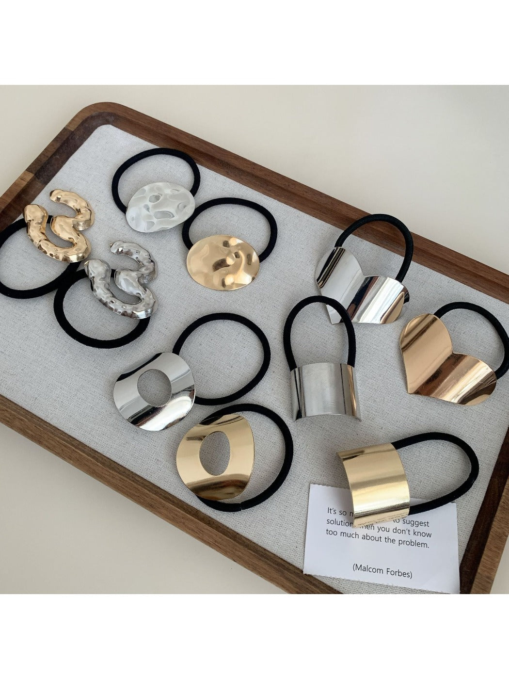 Gifty - Minimalist Geometric Hair Ties