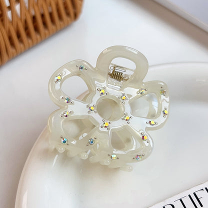 Beau - Openwork Flower Acetate Plate Claw Clip