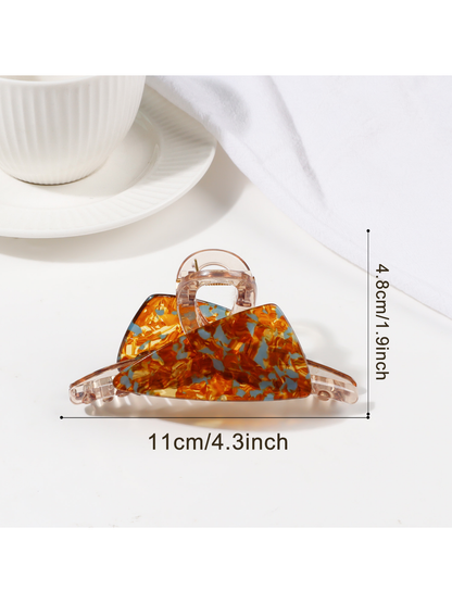 Beau - Asymmetrical Triangle Transparent Hair Clip