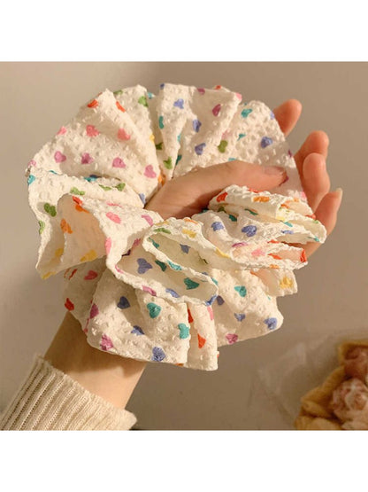 Gifty - Heart-Shaped Polka-Dotted Scrunchie