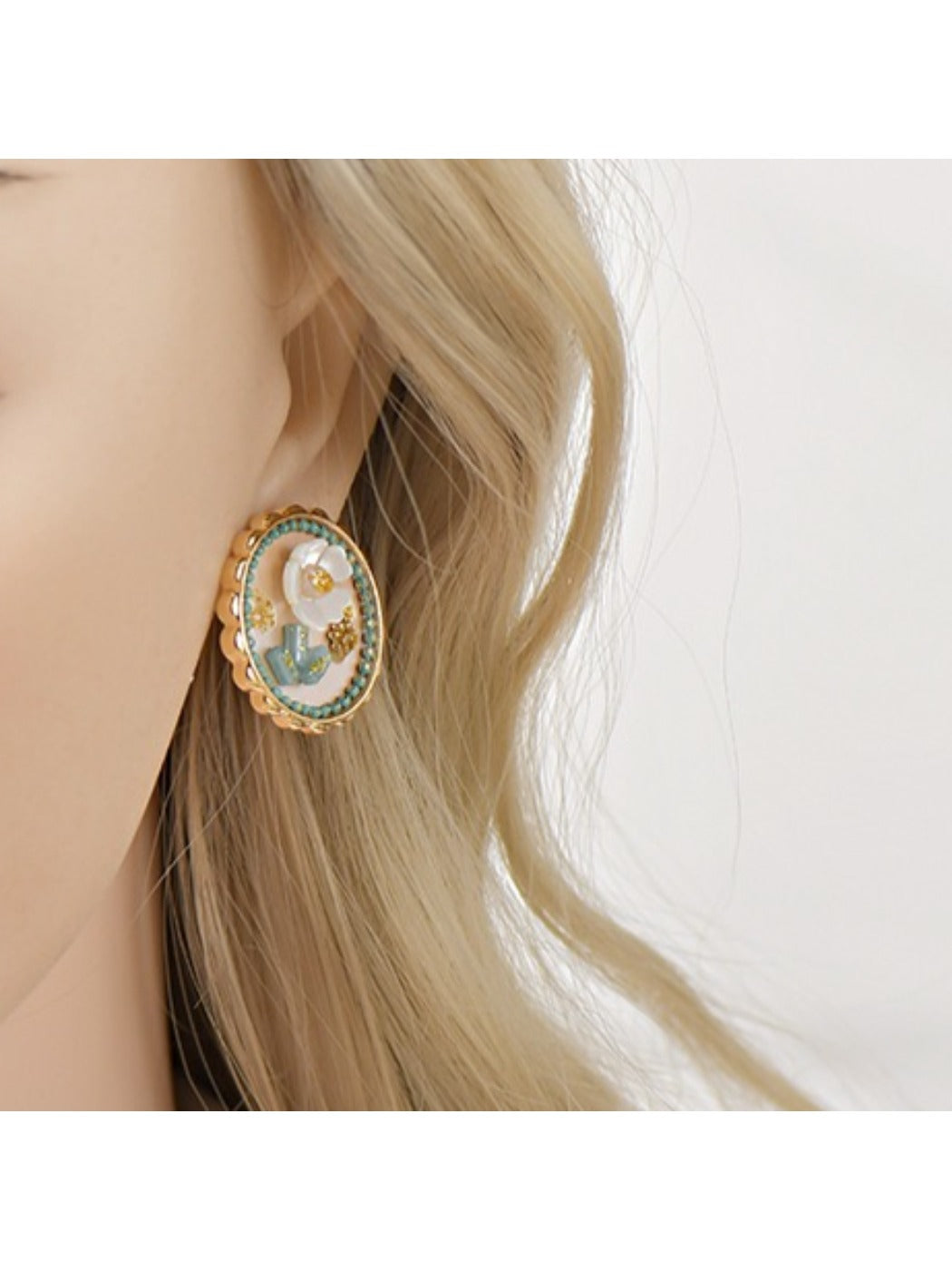 Earedge - Oil Painting-Inspired Floral Stud Earrings