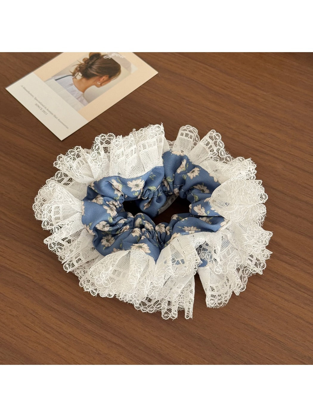 Gifty - Sweet Lace Floral Scrunchie for Ponytail
