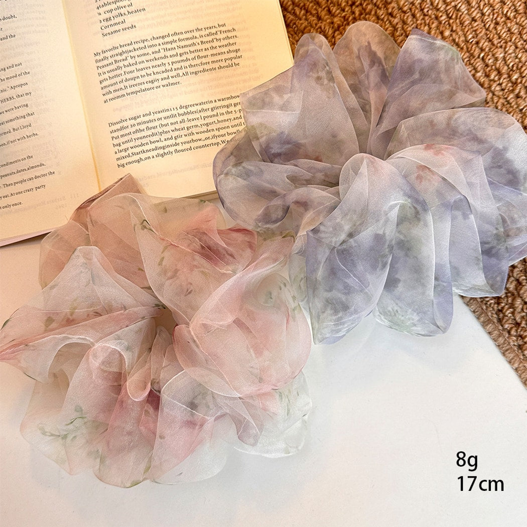 Gifty - Sweet Floral Printed Muted Scrunchie