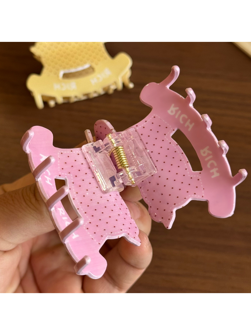 Beau - Rocking Horse Pattern Acetate Claw Clip