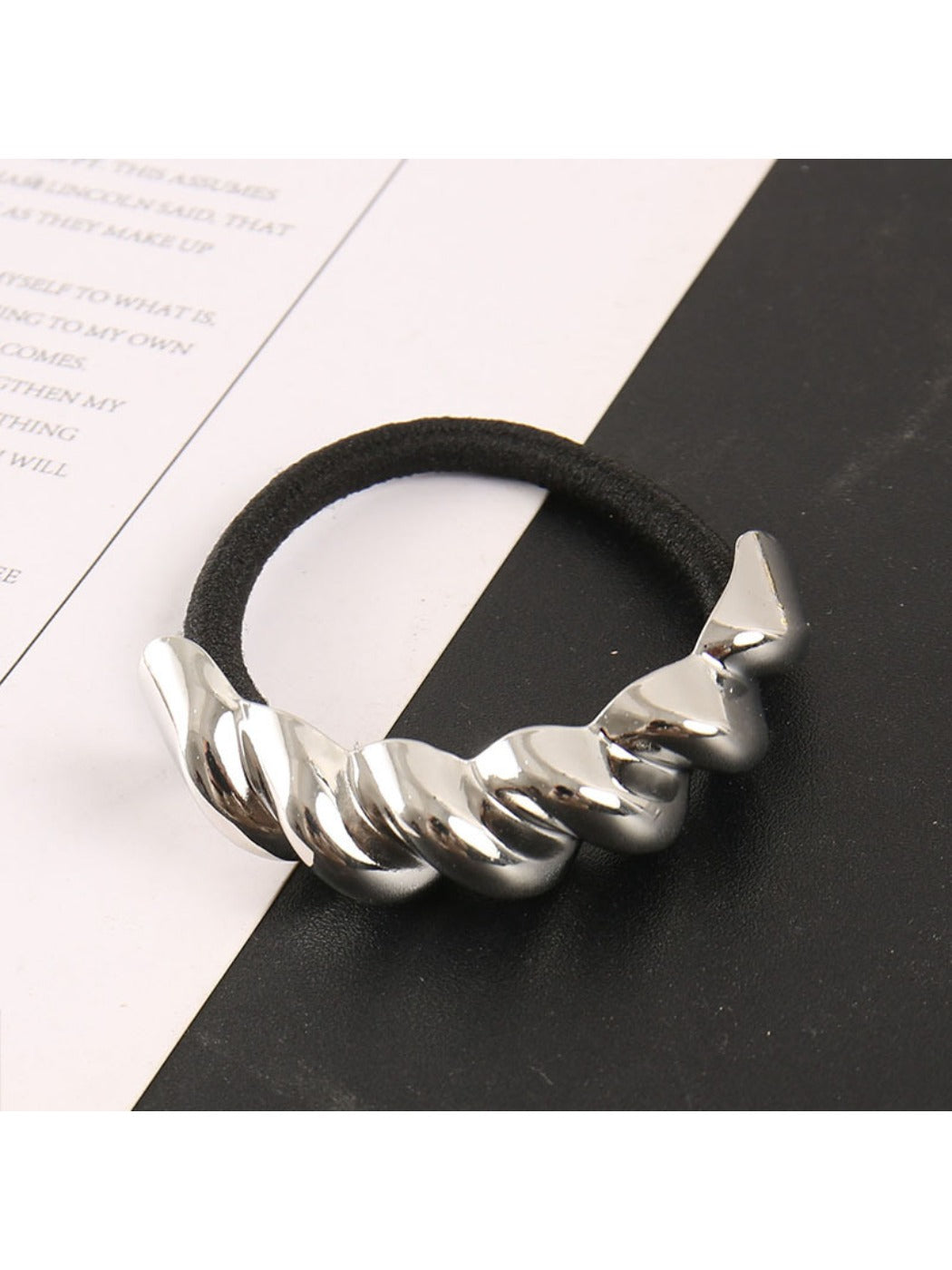 Gifty - Sweet Edgy Twisted Hair Tie