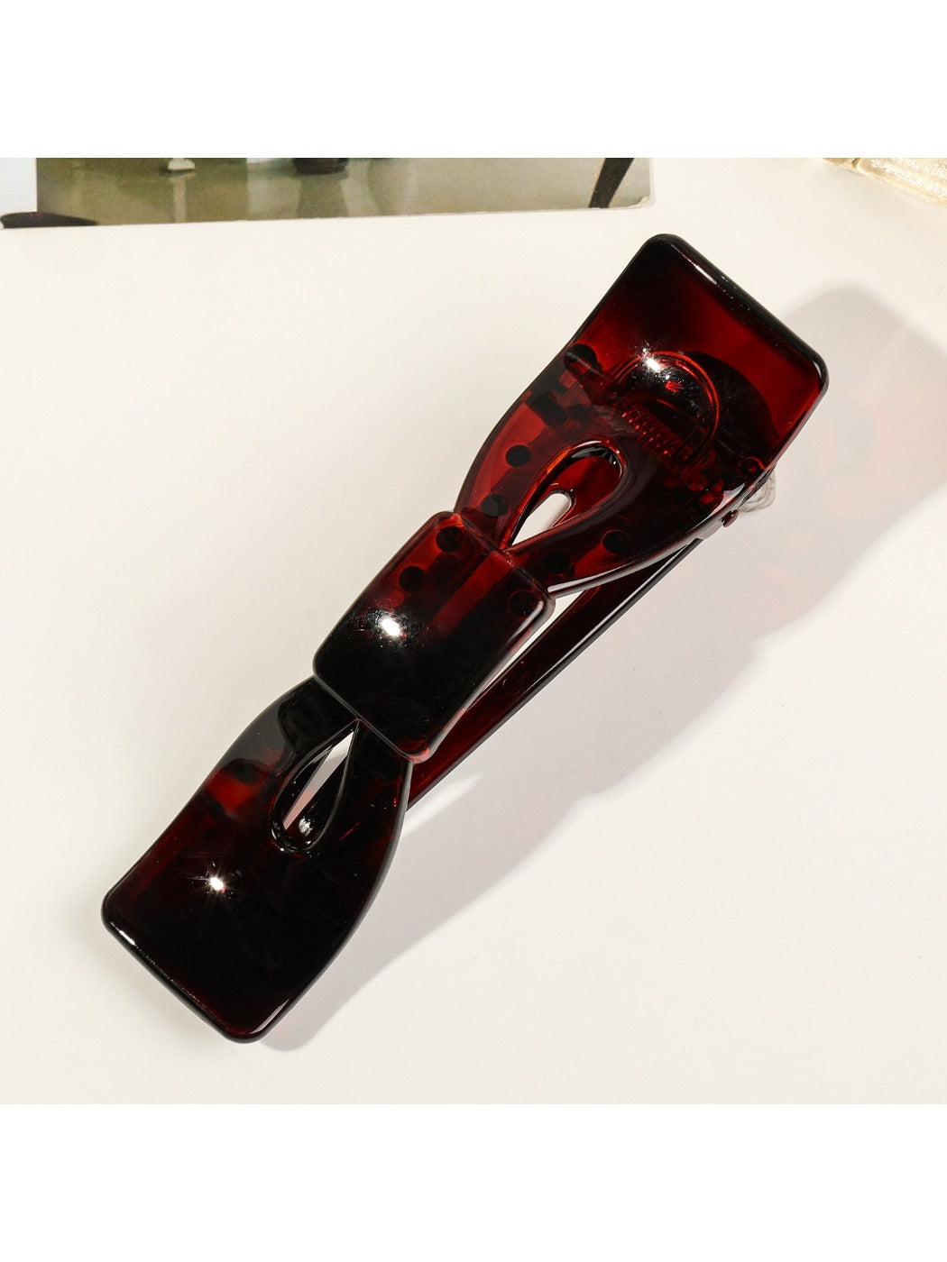 Beau - Vintage Bow Shaped Hair Clip