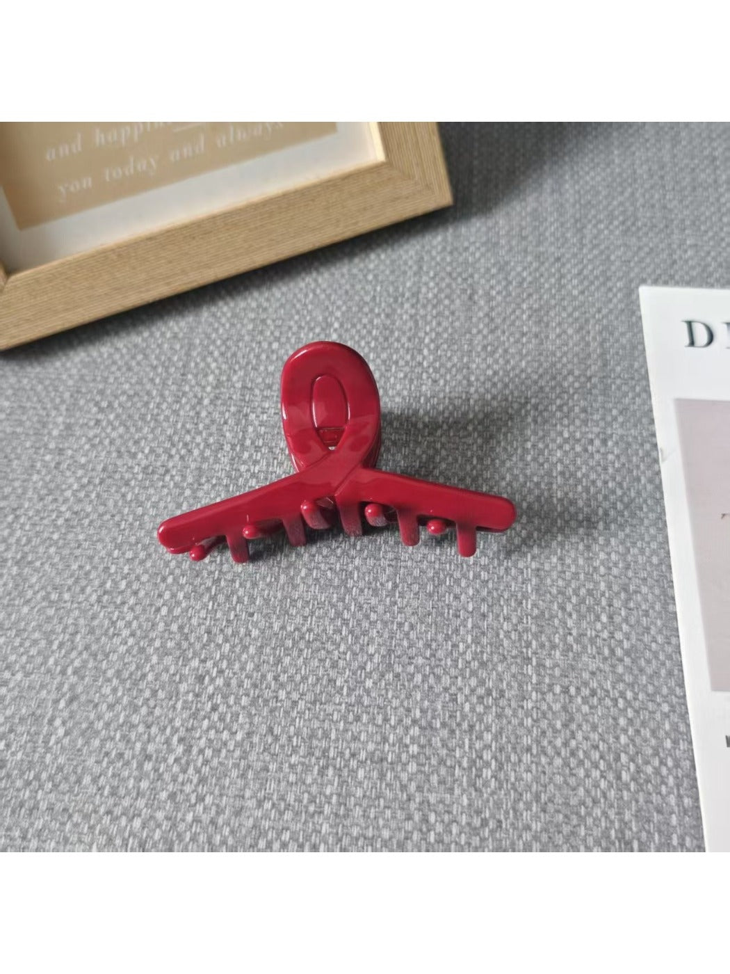 Beau - Colorful Cross-Shaped Hair Clip