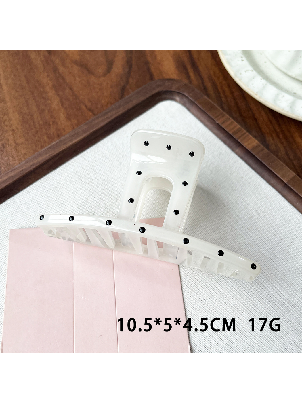 Beau - Lacquered Polka Dot Ring Accent Claw Clip