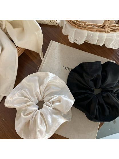Gifty - Textured Solid Color Satin Scrunchie