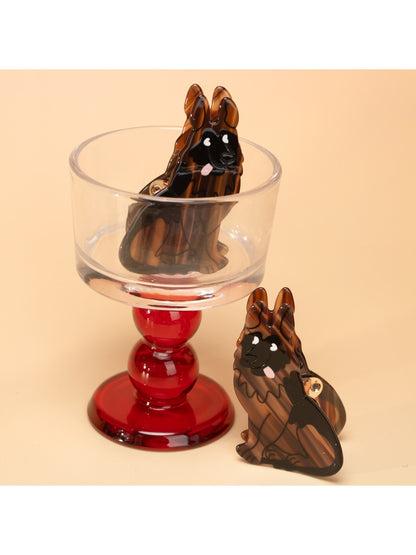 Beau - Bold Wolf Design Hair Clip