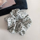 Gifty - Bohemian Floral Print Scrunchie