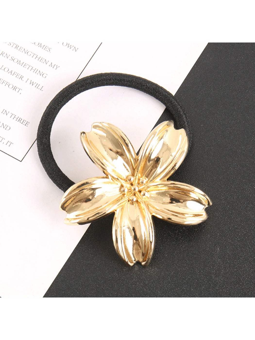 Gifty - Textured Flower Hair Tie