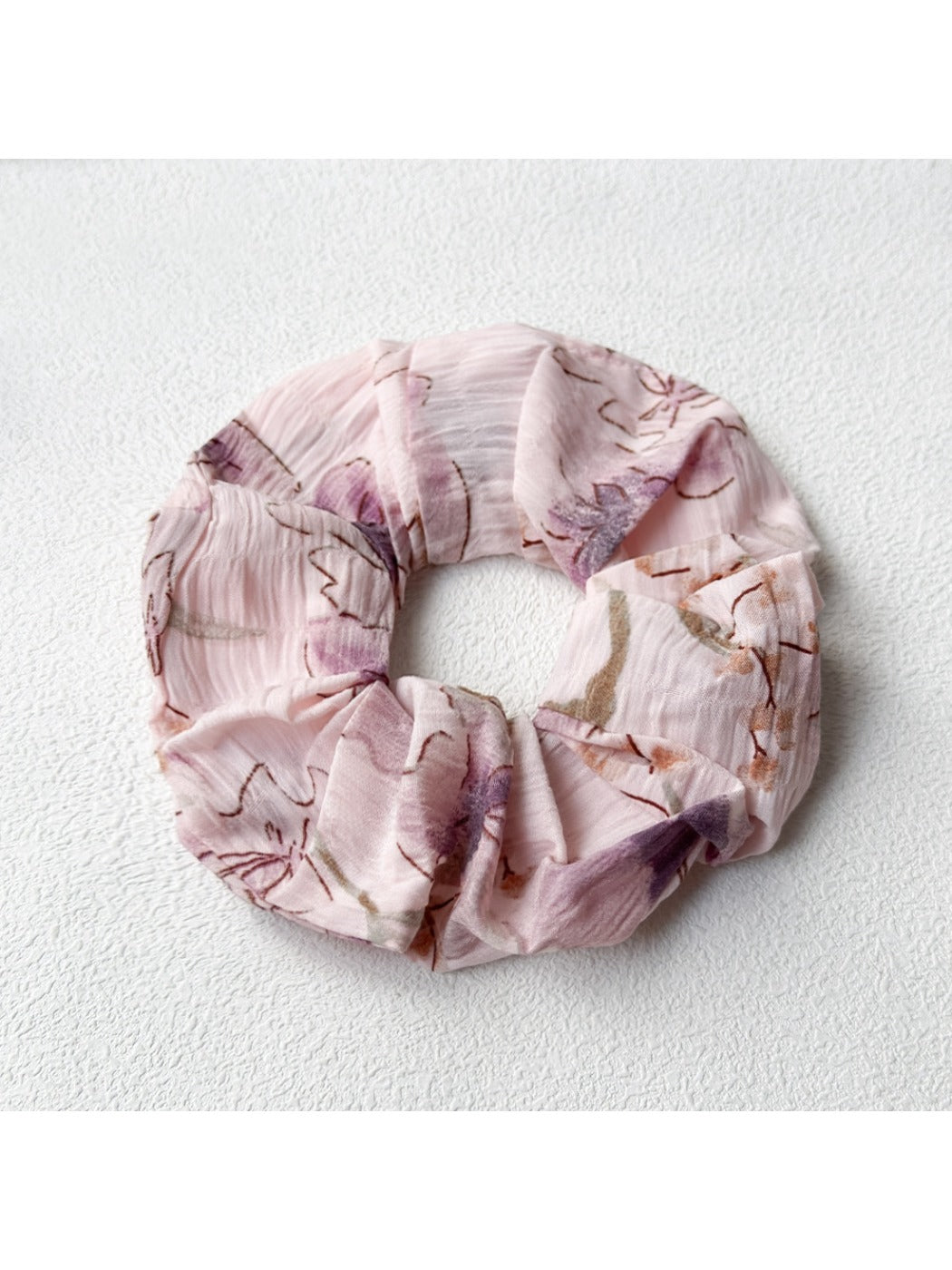 Gifty - Stylish Vintage Vacation Style Print Scrunchie