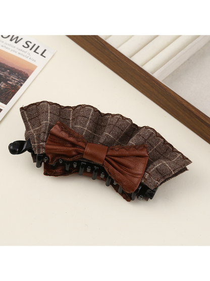 Beau - Pleated Bow Detail Polyester Banana Clip