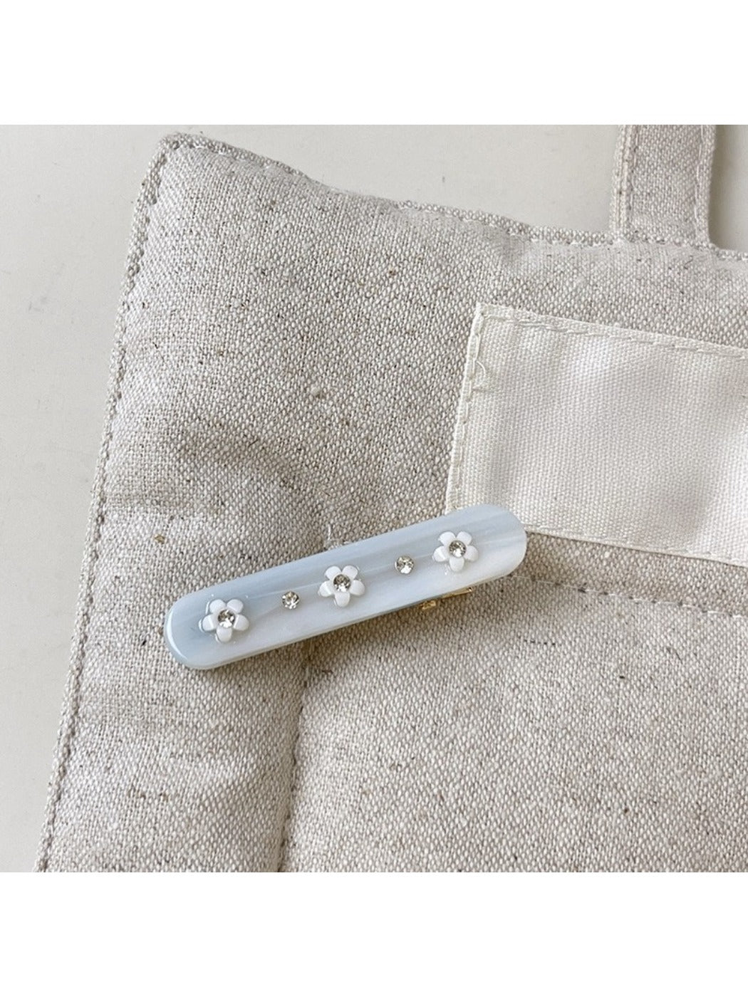 Beau - Floral Rectangular Hair Clip