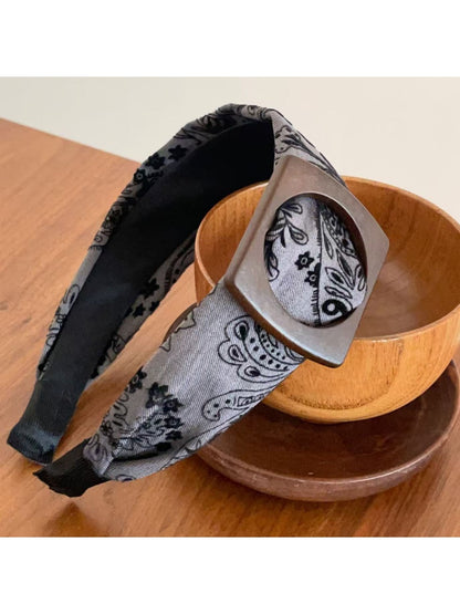 Gifty - Cashew Flower Wide-Edged Hair Hoop