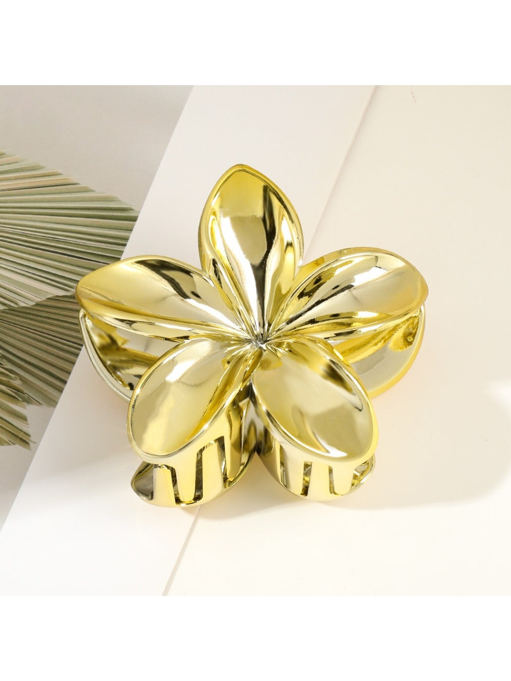 Beau - Elegant Plumeria Hair Claw Clip