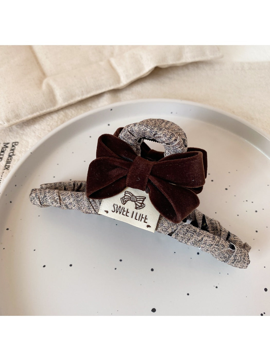 Beau - Velvet Bow Claw Clip