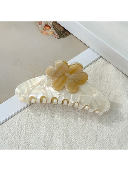 Beau - Acetate Flower Shaped Hair Clip
