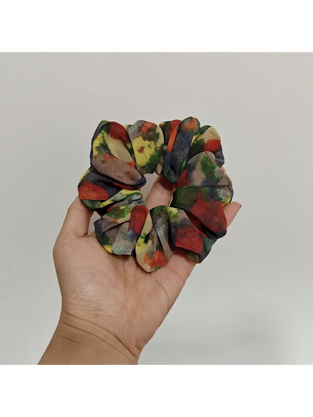 Gifty - Vintage Floral Print Mesh Fabric Scrunchie