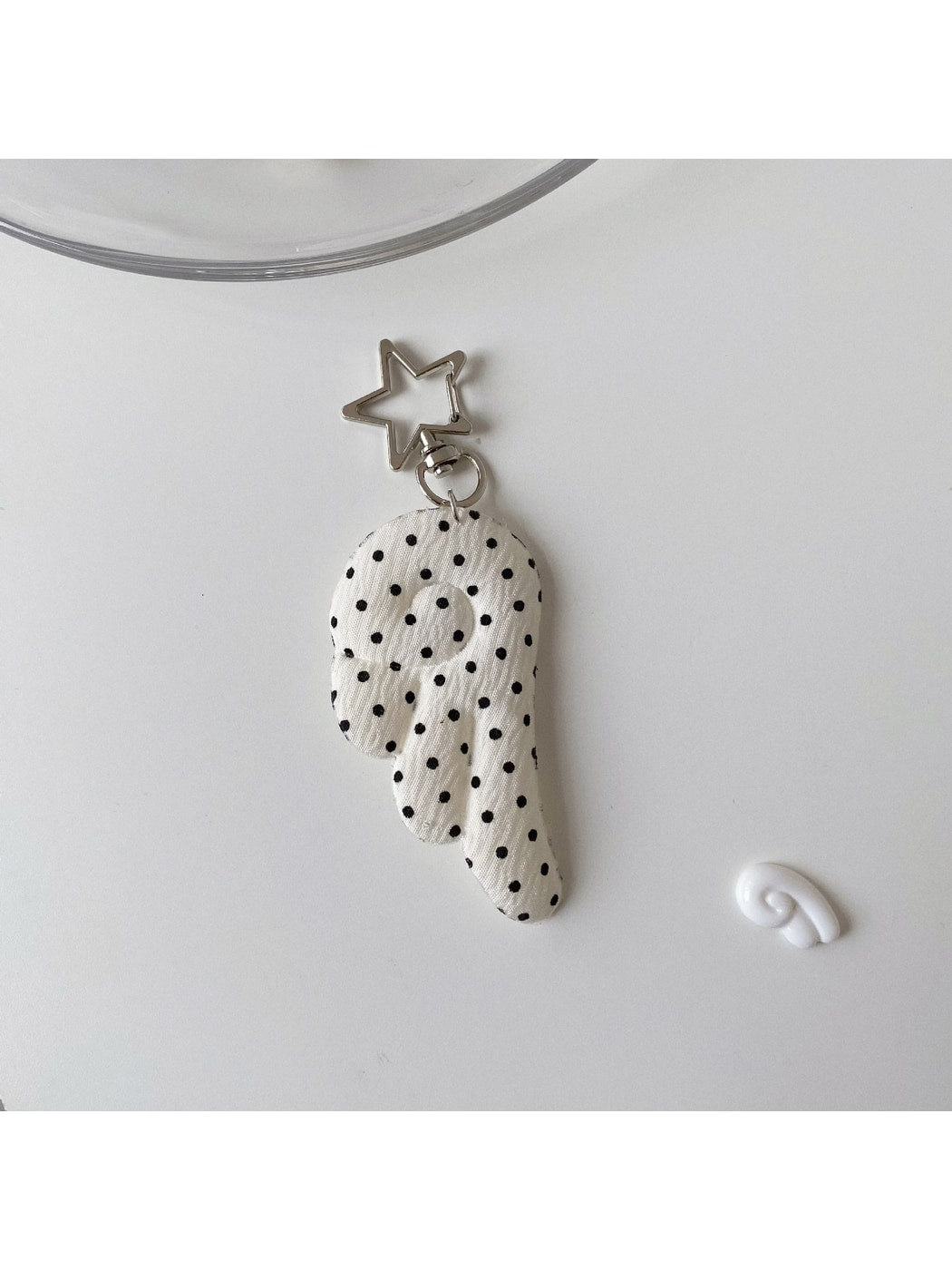 Keypus - Retro Angel Wing Fabric Charm Alloy Keychain