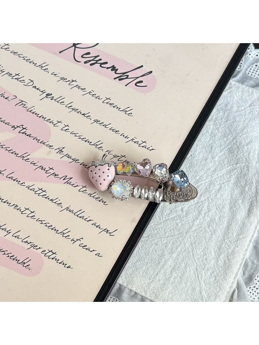 Beau - Sweet Style Strawberry Motif Side Hair Clip