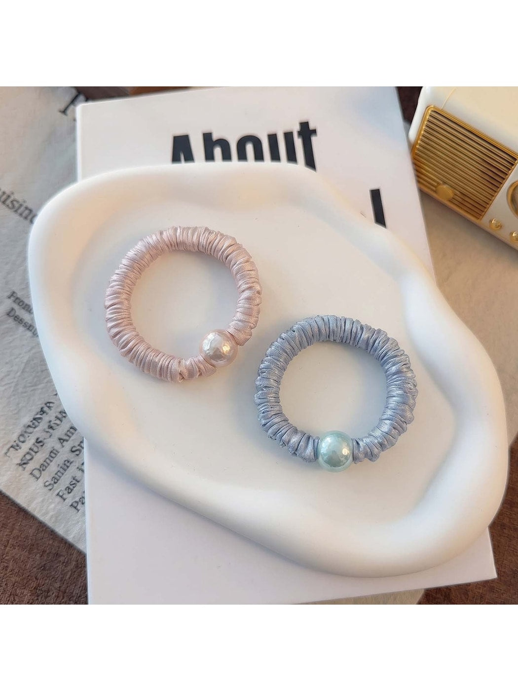 Gifty - Ruched Faux Bead Decorative Hair Tie