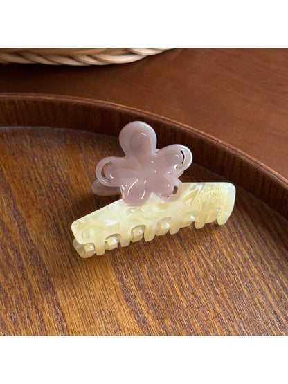 Beau - Fresh Style Floral Acetate Claw Clip