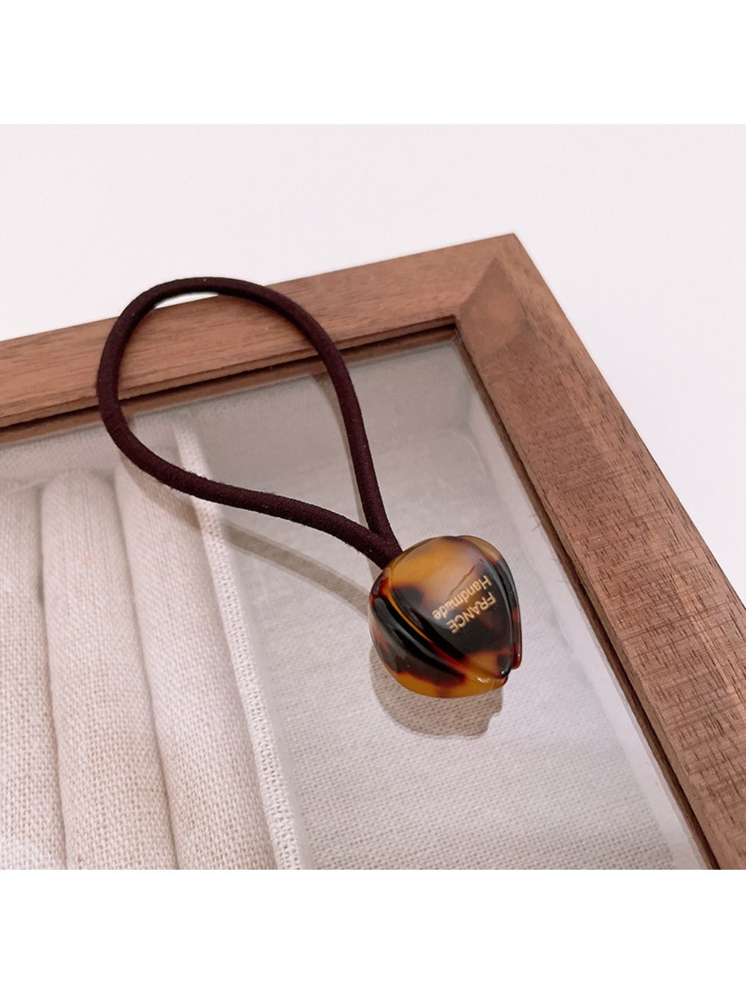 Gifty - Retro Tulip Bud Hair Tie