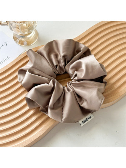Gifty - Elegant Satin Hair Scrunchie