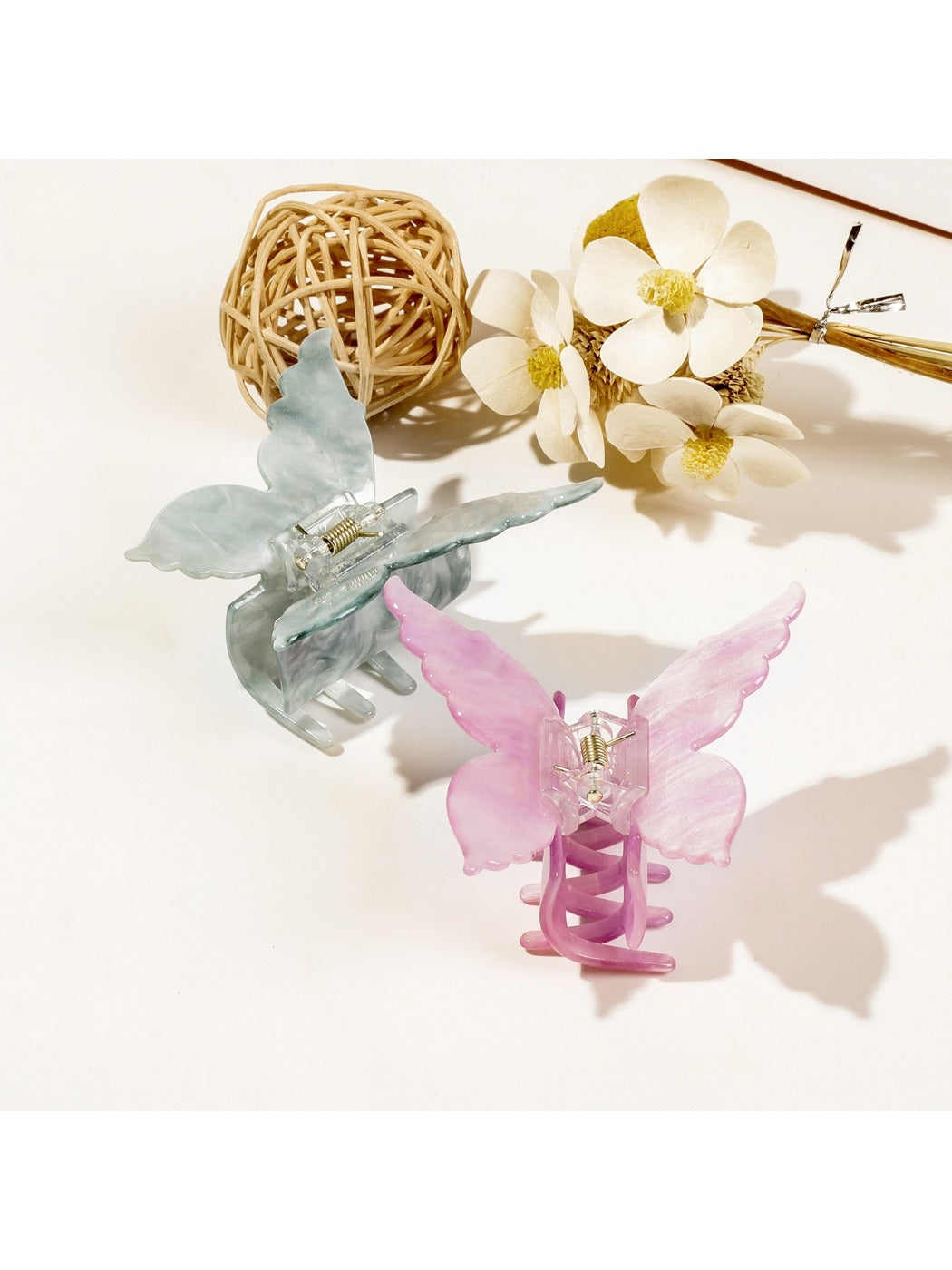 Beau - Plastic Butterfly Hair Clips