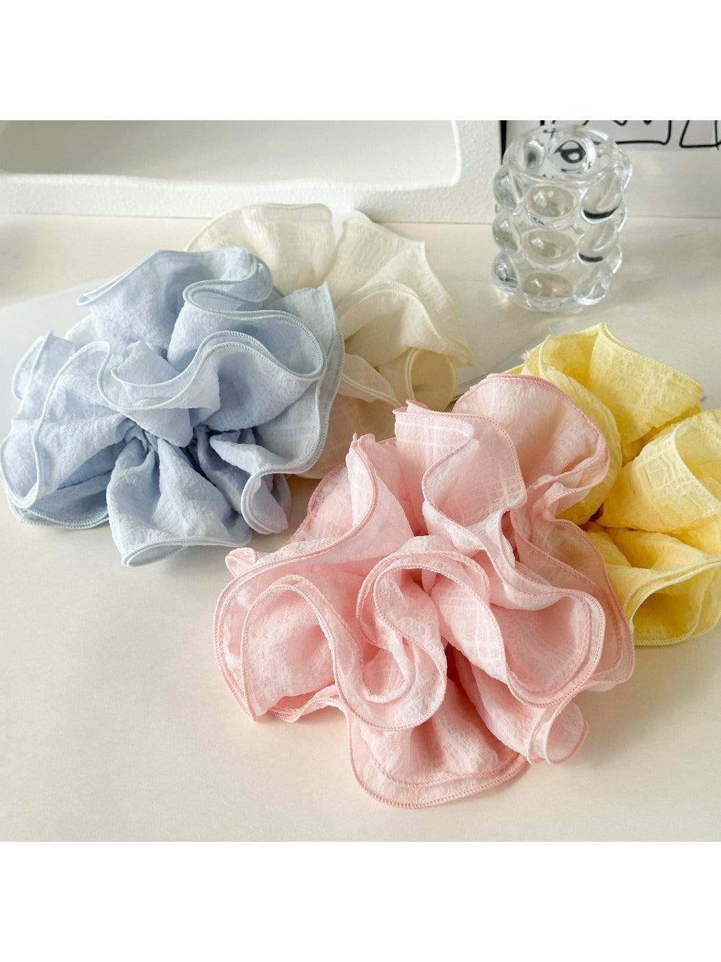 Gifty - Solid Color Ruffled Scrunchie