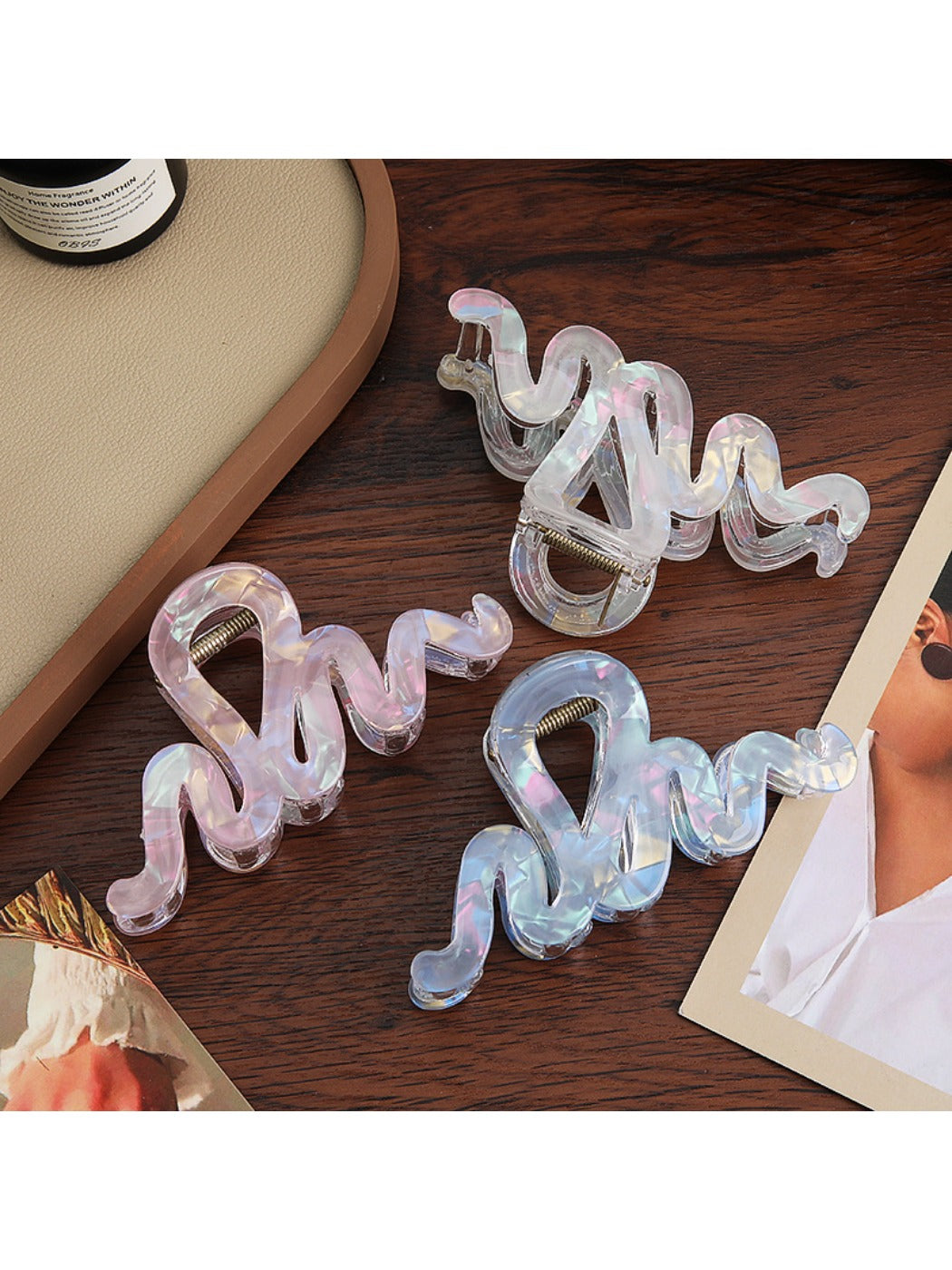 Beau - Luxe Wavy-Shaped Hair Clip