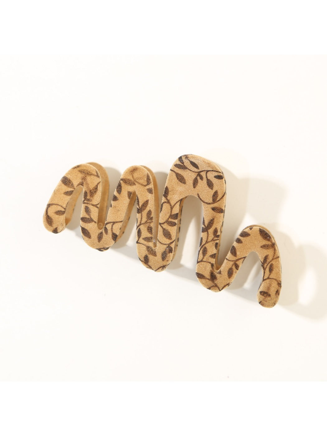 Beau - Wave Geometric Design Hair Claw Clip