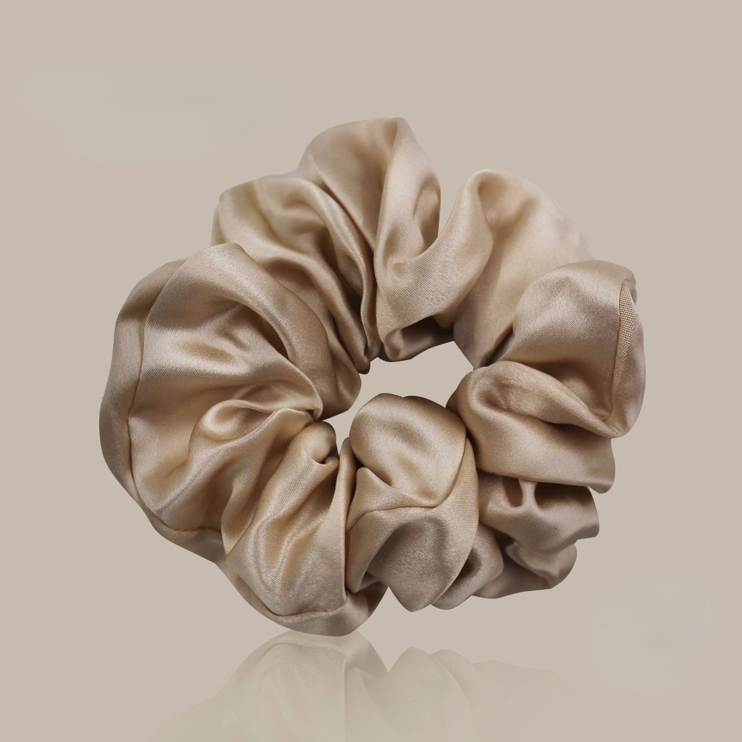 GIFTY -  Pure Silk Scrunchie