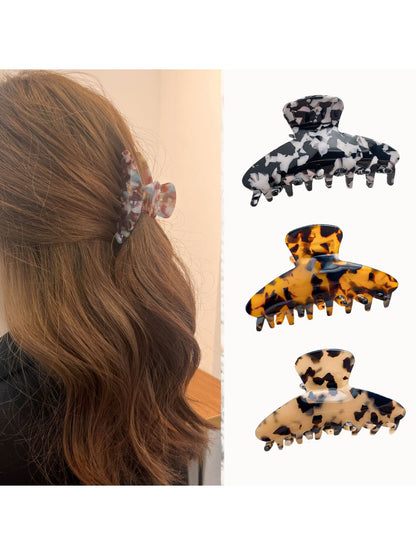 Beau - Minimalist Leopard Print Hair Clip