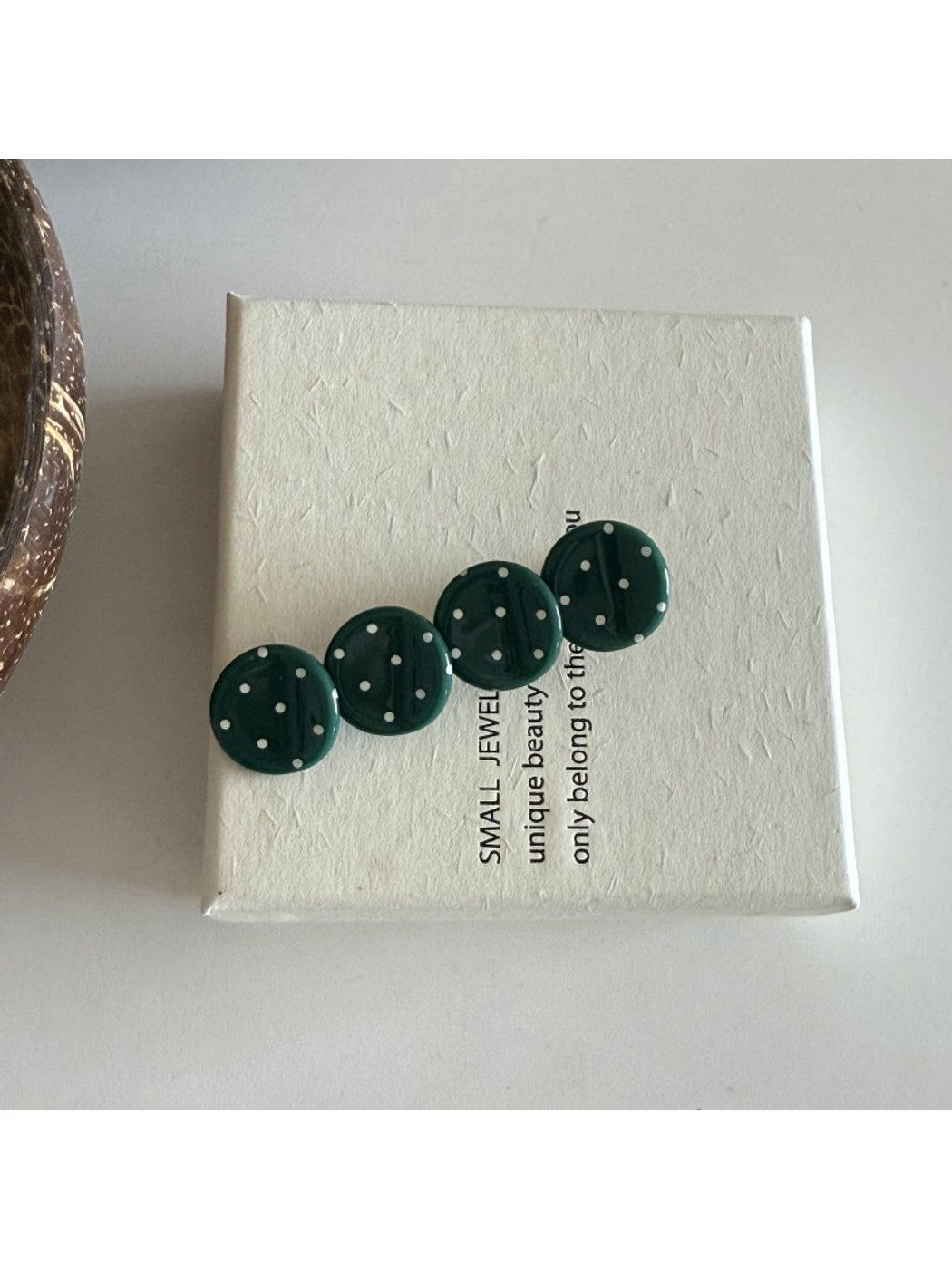 Beau - Polka Dot Acrylic Side Bangs Hair Clip