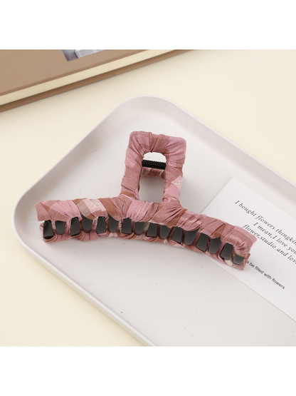 Beau - Delicate Geometric Hair Styling Claw Clip