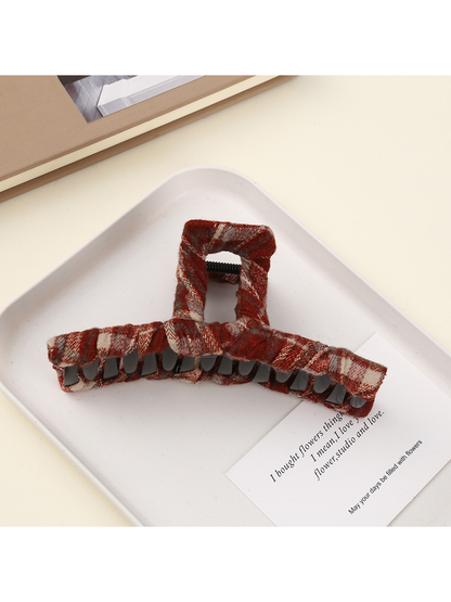 Beau - Retro Plaid Geometric Wrapped Claw Clip