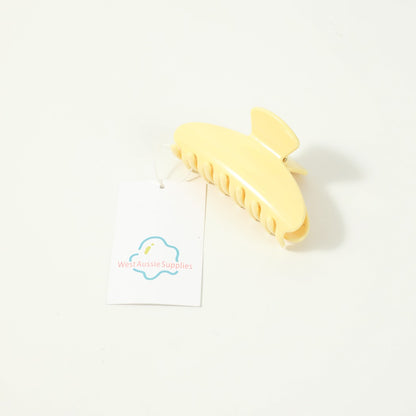 Beau - Solid Color Square Tip Claw Clip