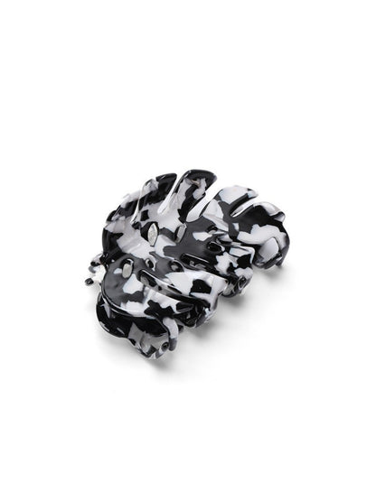 Beau - Leaf Acetate Hair Clip