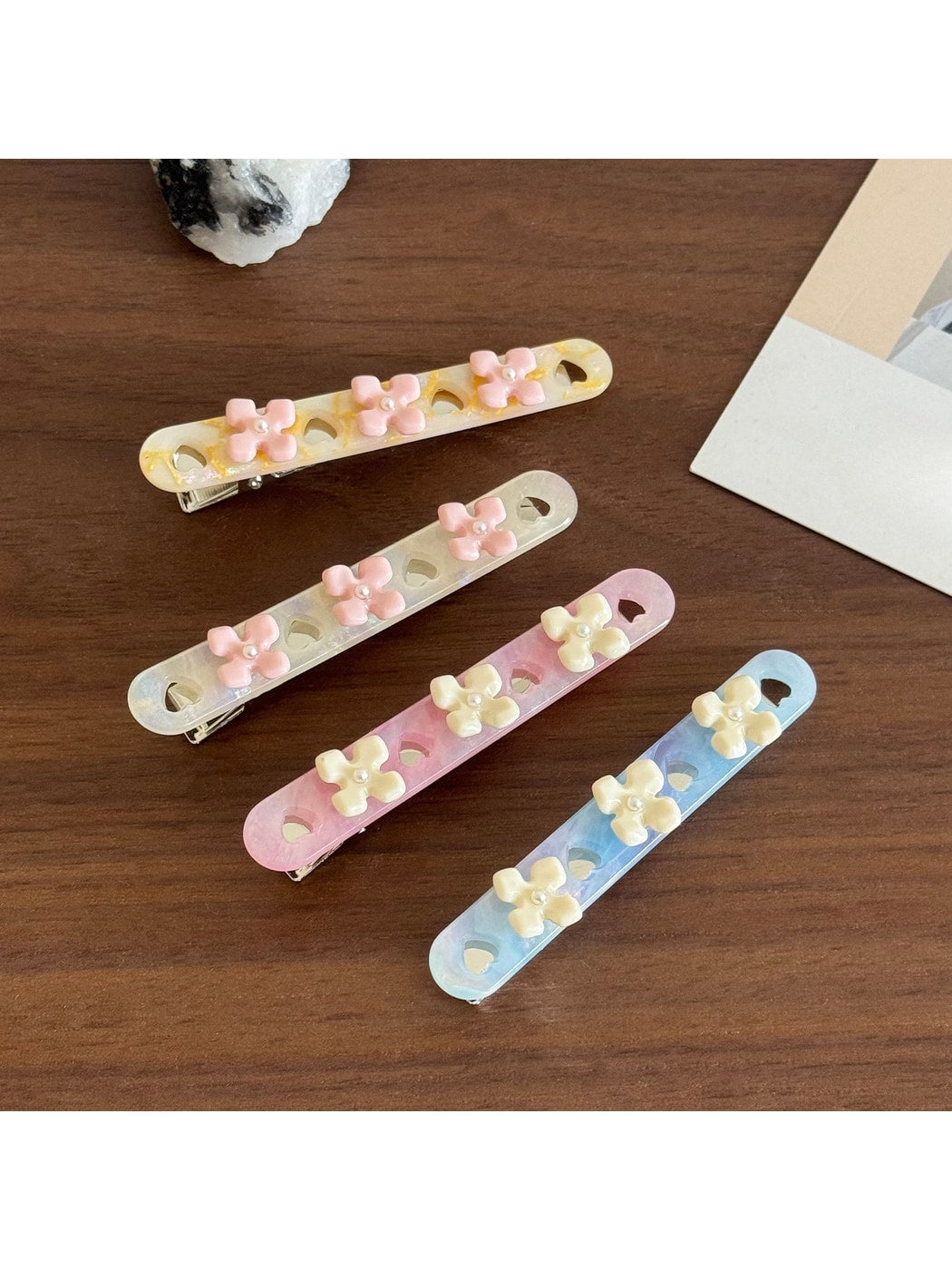 Beau - Sweet Floral Acetate Side Bangs Hair Clip